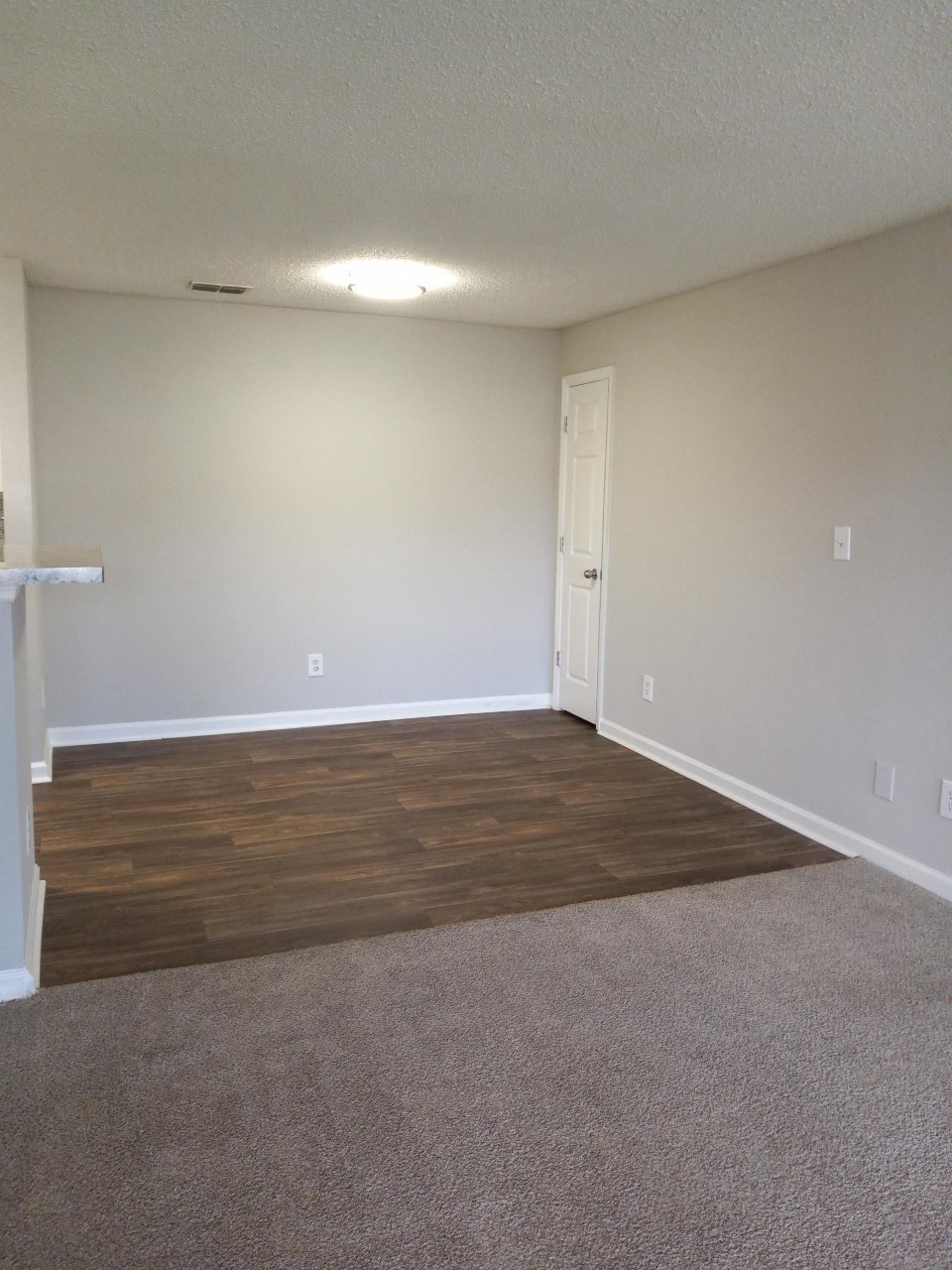 Arbor Bend Dining Area