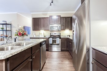 Fully Equipped Kitchen Fully Equipped Kitchen at Century Autumn Wood, Tennessee, 37128 - Photo Gallery 4