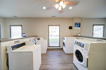Laundry Room Property Image
