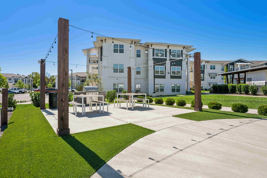Farmhouse Apartments