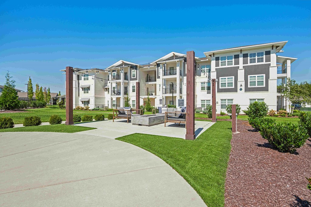 Farmhouse Apartments