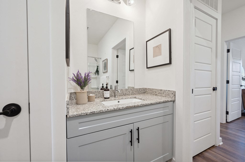 Farmhouse Apartments