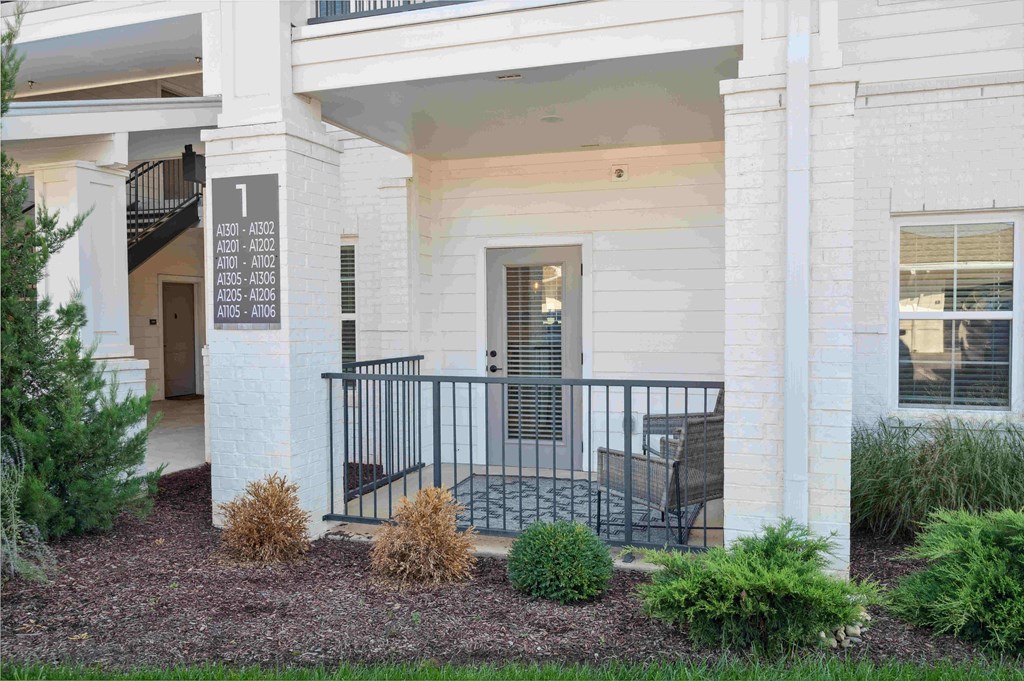 Farmhouse Apartments