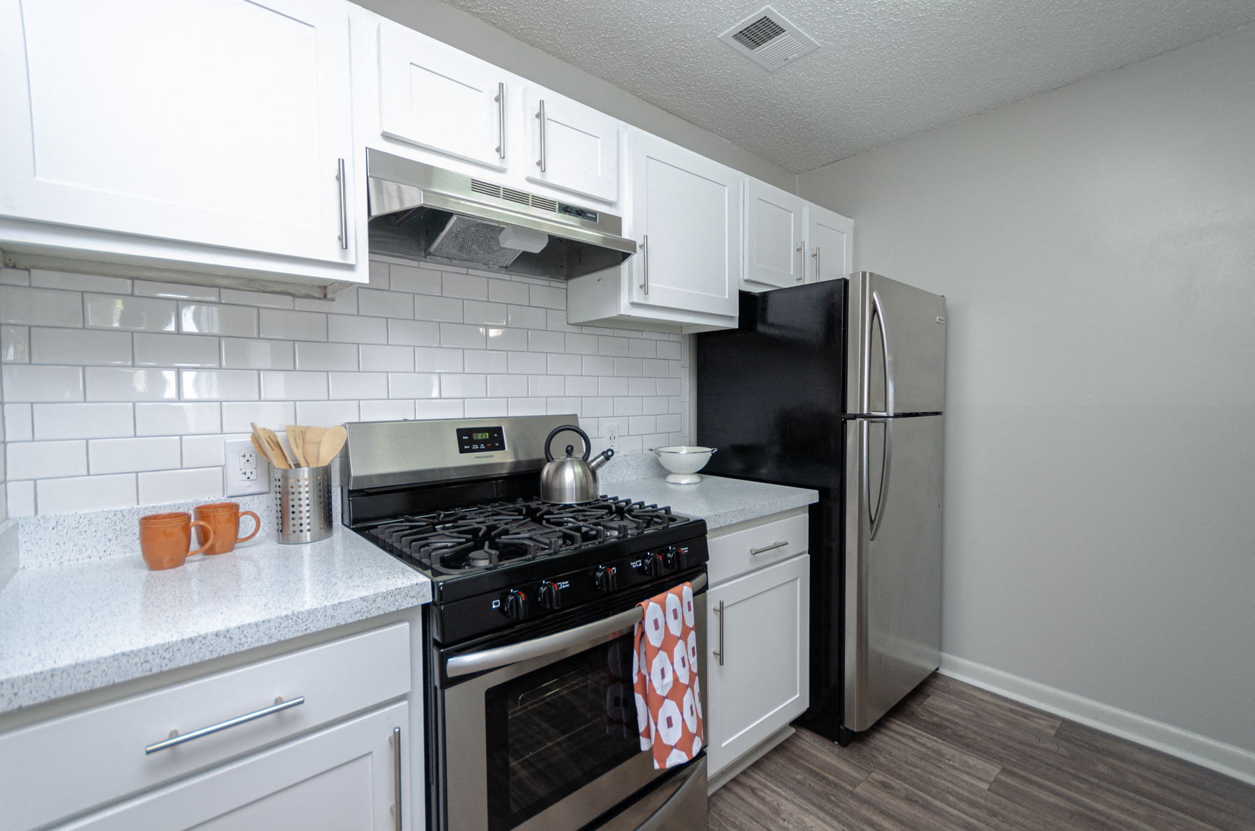 Kitchen at The Carter 4250 Apartments, Norcross, GA