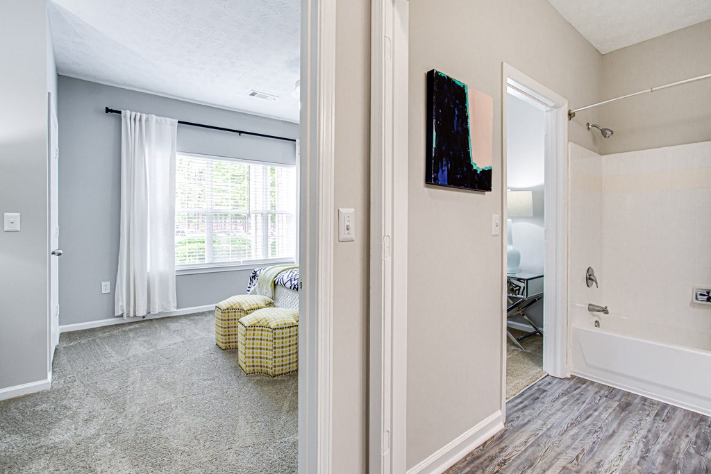 Brodick Hills 2 bedroom model shower bedroom split view