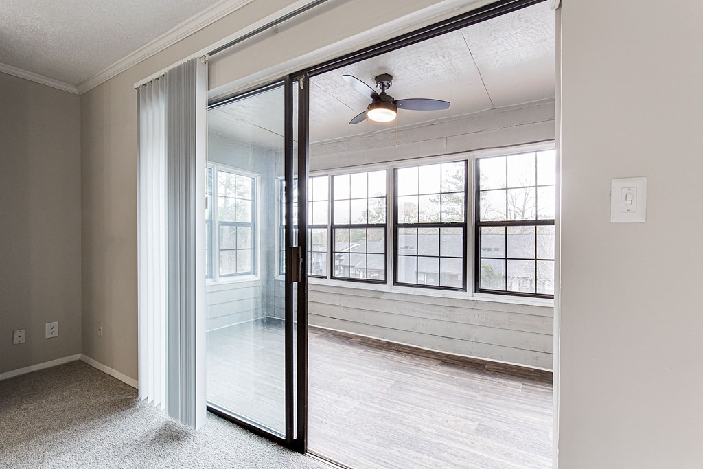 Over Sized Glass-Railed Balconies at Elevate Twenty Three, Georgia