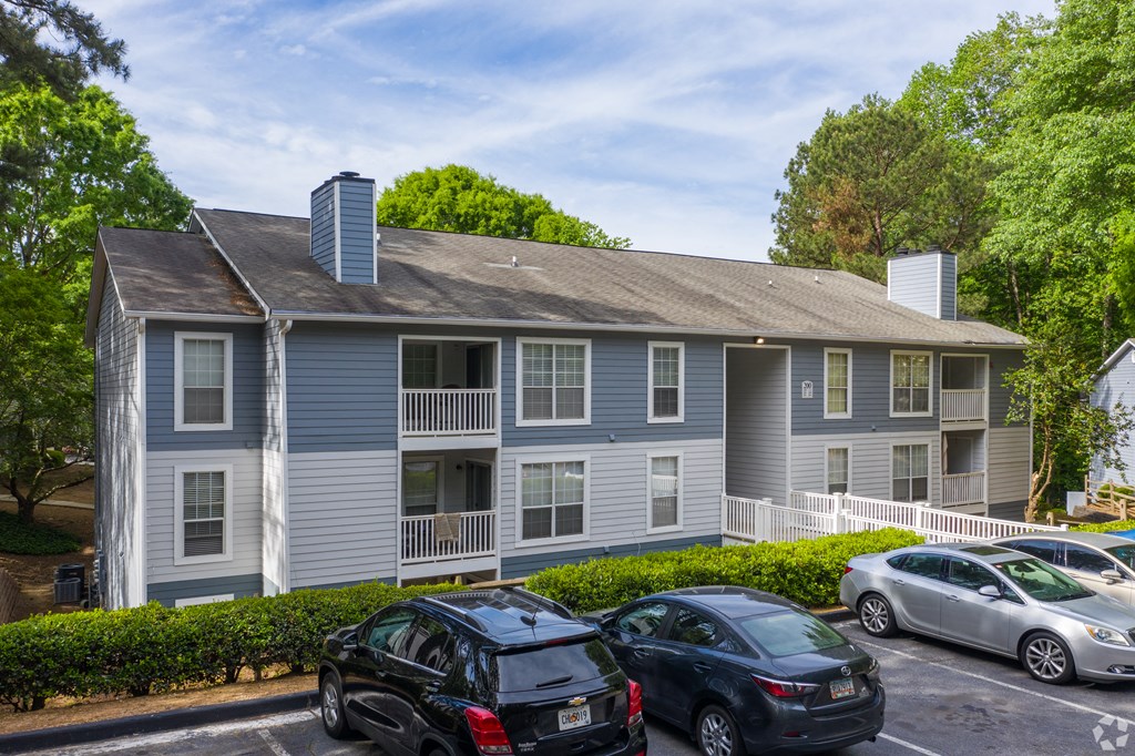 Exterior  at SoCO Apartments at Vinings, Smyrna, GA, 30080