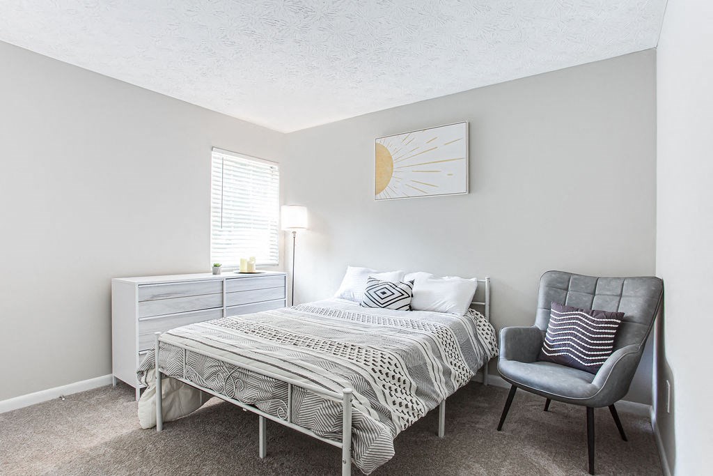 Classic Bedroom at The Cobb Apartments-Townhomes, Georgia, 30168