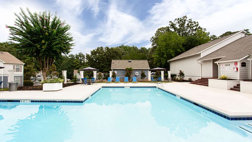 the swimming pool at our apartments - Photo Gallery