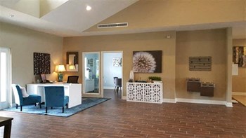 112 Essex Avenue 1-3 Beds Apartment for Rent - Photo Gallery 5