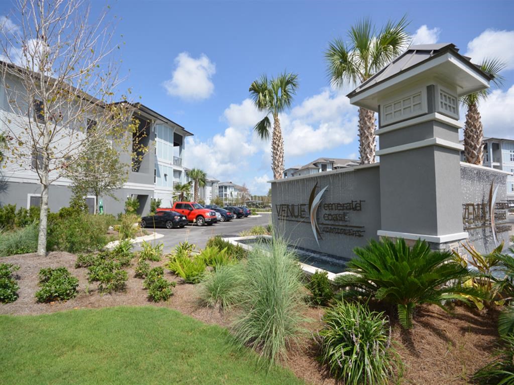 the building in which the resort is located