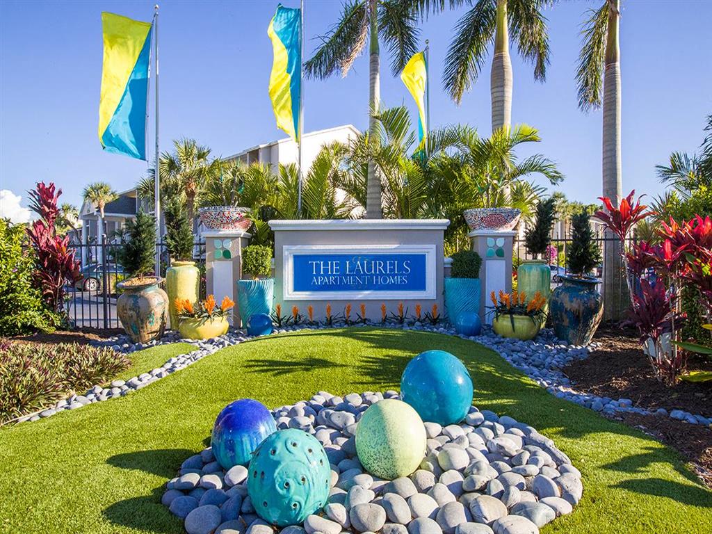 The Lennox Apartments For Rent In Fort Myers Fl Forrent Com