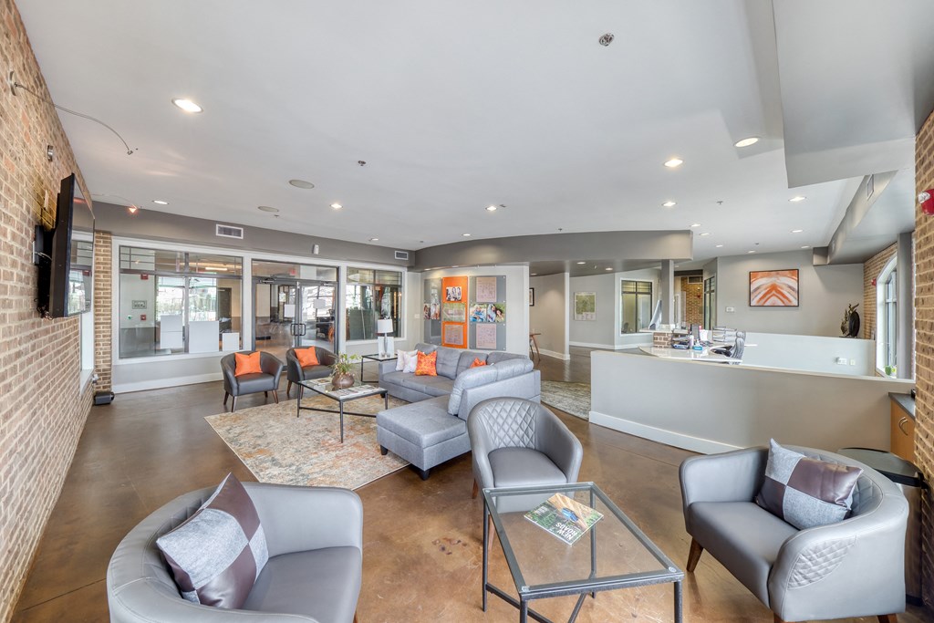 the preserve at ballantyne commons living room and kitchen