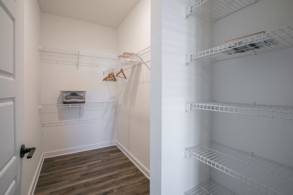 Farmhouse Apartments