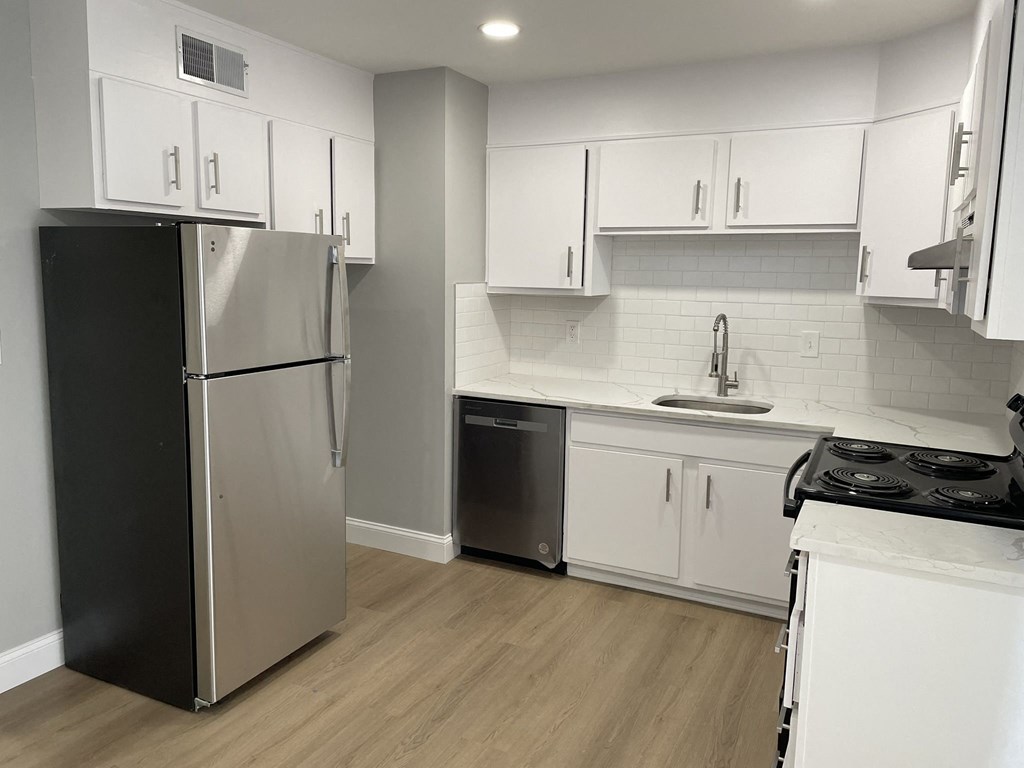 An upgraded kitchen Fourat Seasons Villas, Greensboro, NC