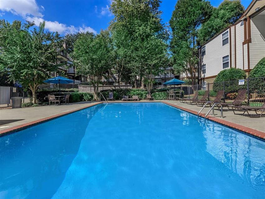 400 Winchester Apartments