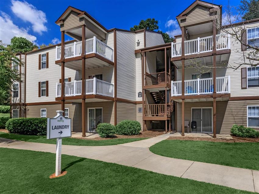 400 Winchester Apartments