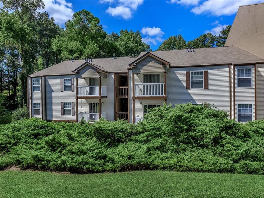 400 Winchester Apartments