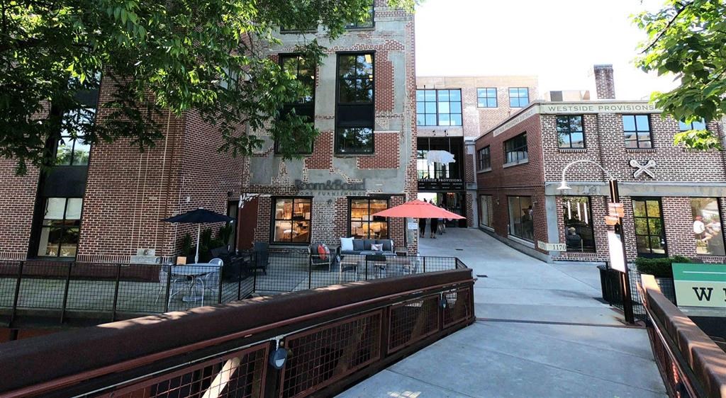 Parking at Eleven 85 Apartments, Atlanta, GA