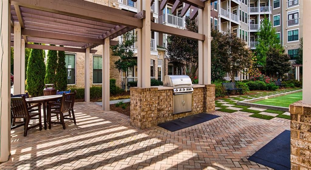 BBQ at Eleven 85 Apartments, Atlanta, GA, 30318