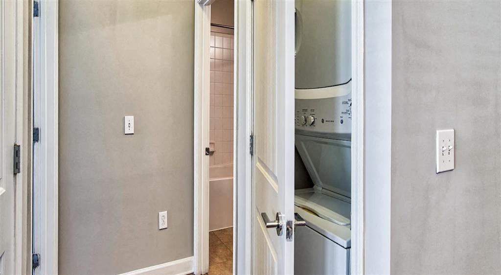 Areaat Eleven 85 Apartments, Atlanta, GA