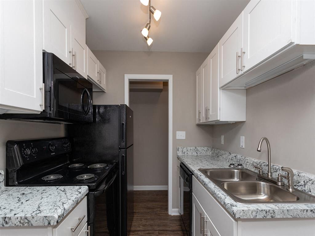 Helios Apartments, 3232 Heritage Circle, Augusta, GA RentCafe