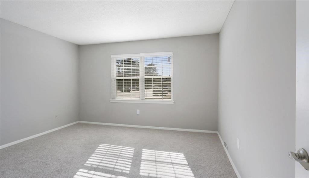 Large Bedroom
