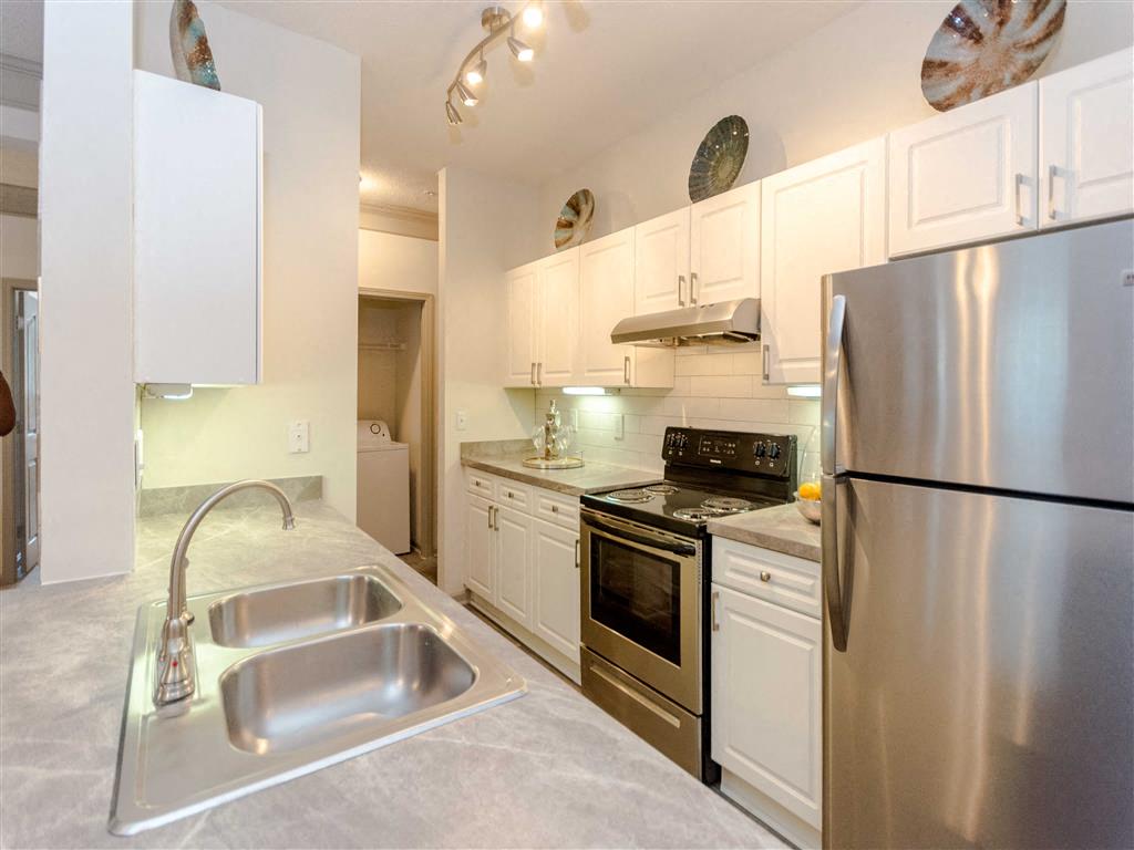 The Views at Jacks Creek Apartments, 2300 Country Walk, Snellville, GA