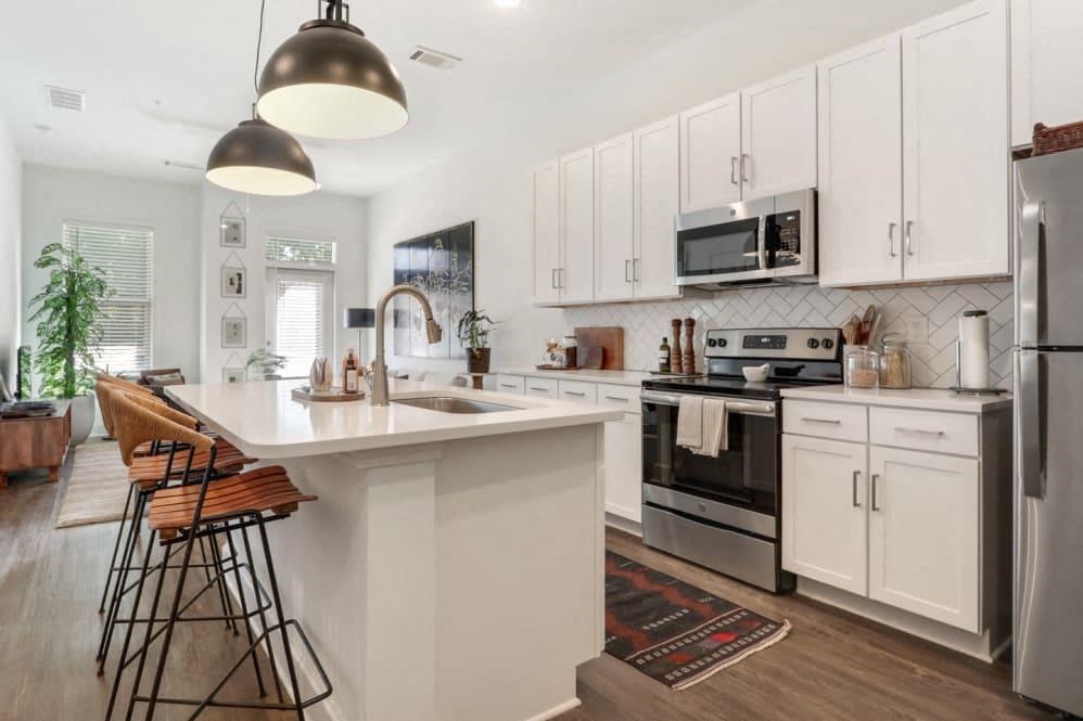 Fitted Kitchen With Island Dining at Arcadia Decatur, Decatur, GA, 30030