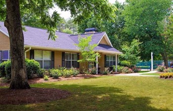 leasing office exterior leasing office exterior at Hampton Downs Apartments, Morrow, GA, 30260 - Photo Gallery 6