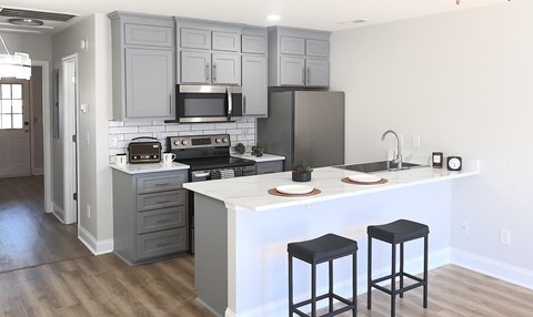 101 Cypress Plantation Rd 1-2 Beds Apartment for Rent