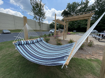 Edgewater Vista, Decatur  Georgia, resident hammocks - Photo Gallery 34