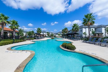 Invigorating Swimming Pool Invigorating Swimming Pool at Century Stone Hill North, Texas - Photo Gallery 5