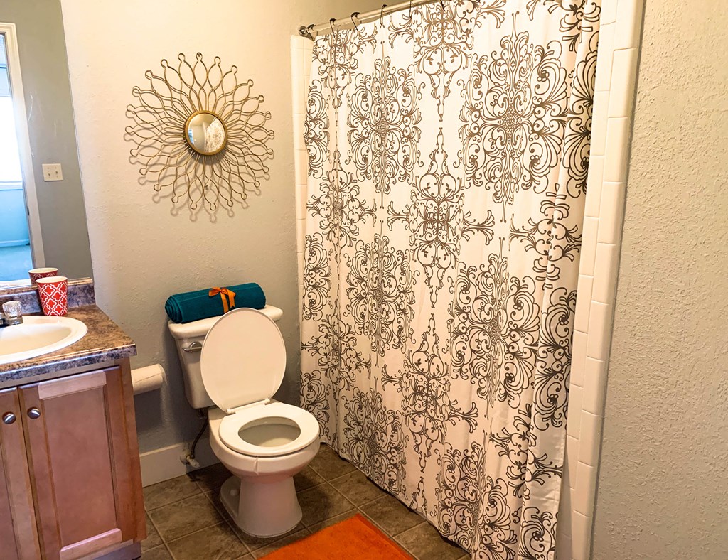 Relaxing Soaking Tub at Sienna Ridge, Chamblee 