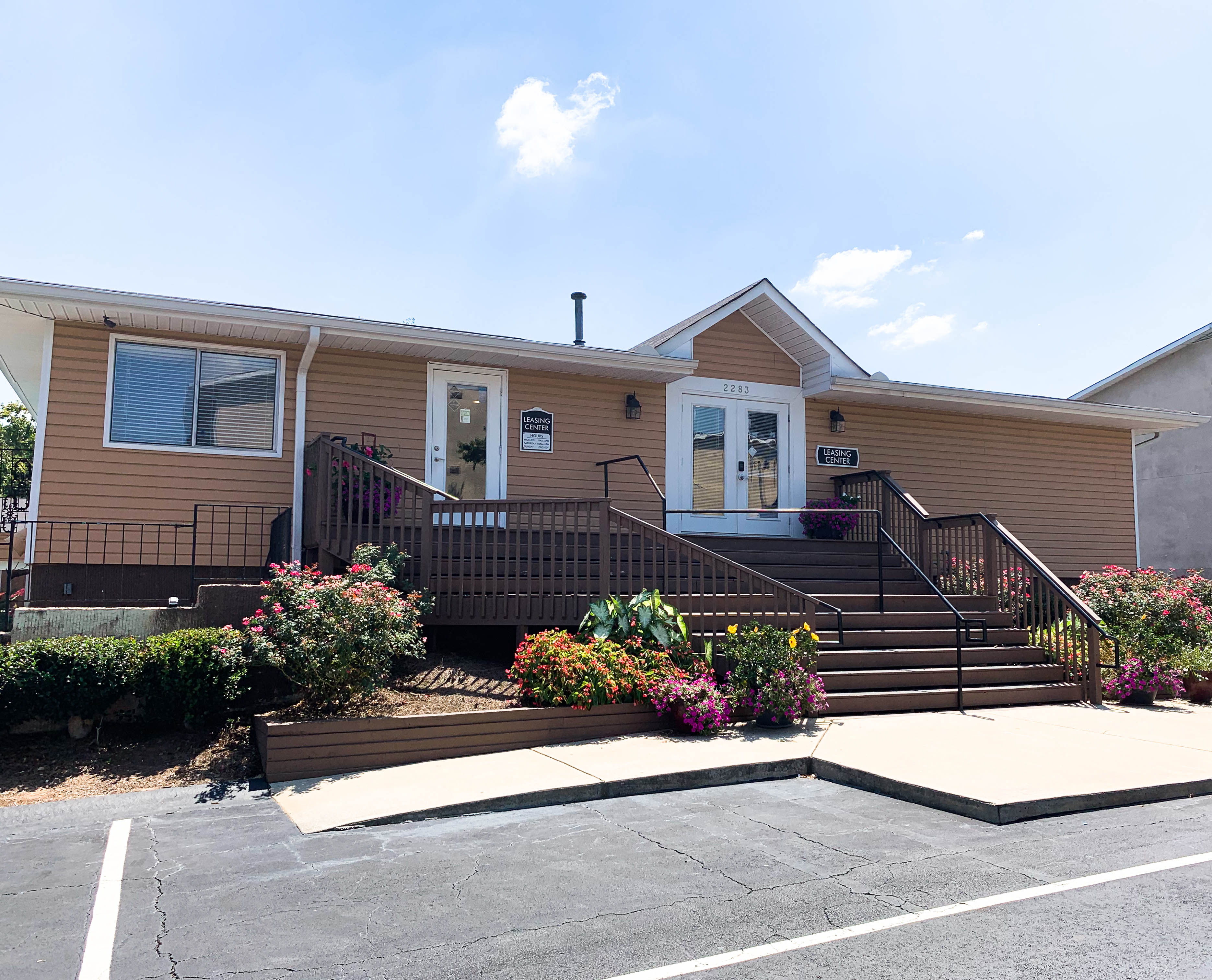 Clubhouse Exterior at Sienna Ridge, Chamblee