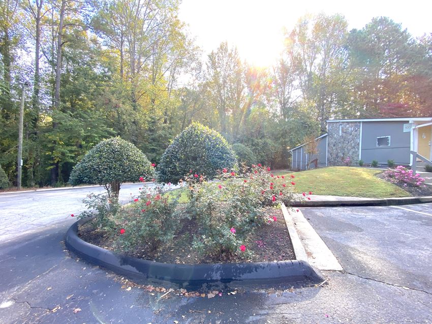 The Retreat @ Greenbriar Apartments By ICER