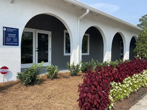 Welcoming Property Sign at Crescent Place Apartments, Savannah, GA