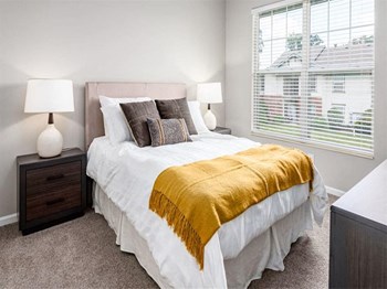 Gorgeous Bedroom at Elevate on Main, Granger, IN - Photo Gallery 2