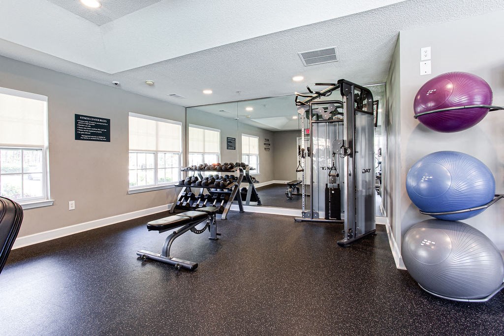 the preserve at ballantyne commons fitness room at Indigo Apartments Gainesville, Gainesville, GA