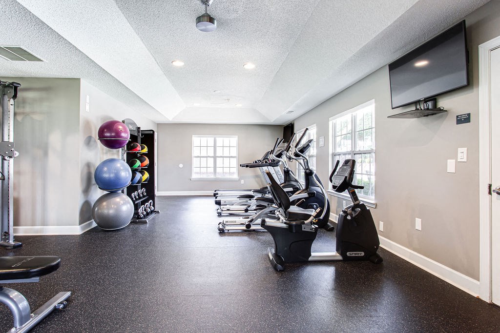 the gym at the preserve apartments at Indigo Apartments Gainesville, Gainesville