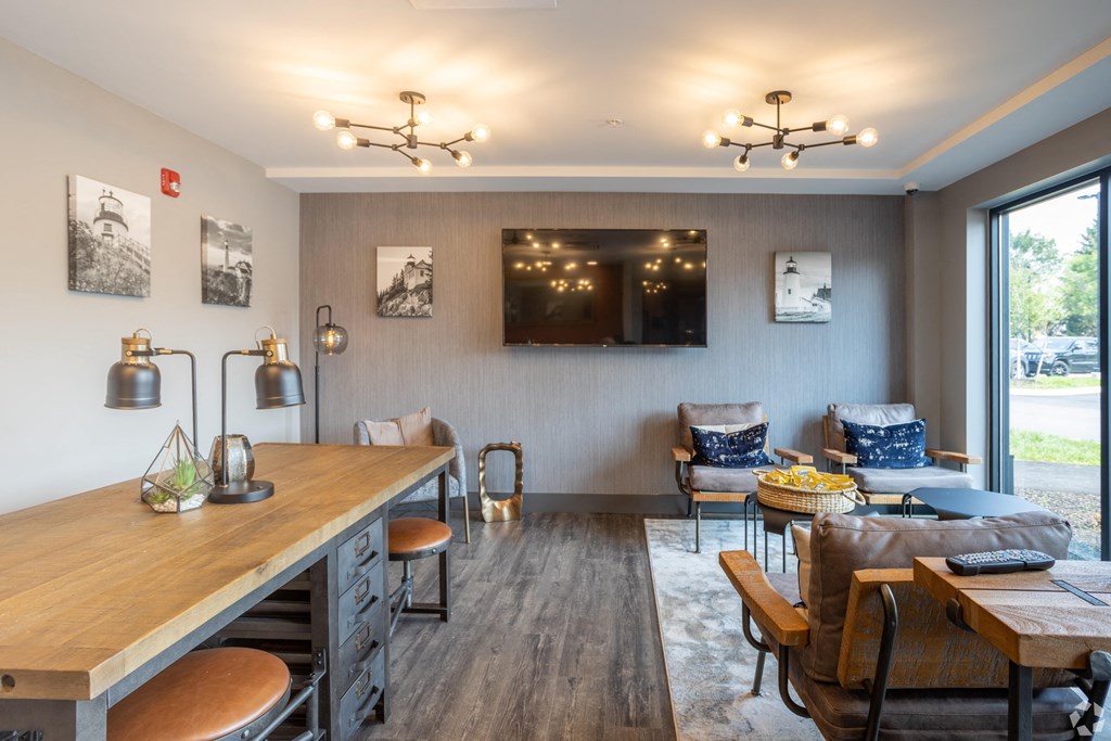 Social Lounge at Latitude at South Portland Apartment, Maine, 04106