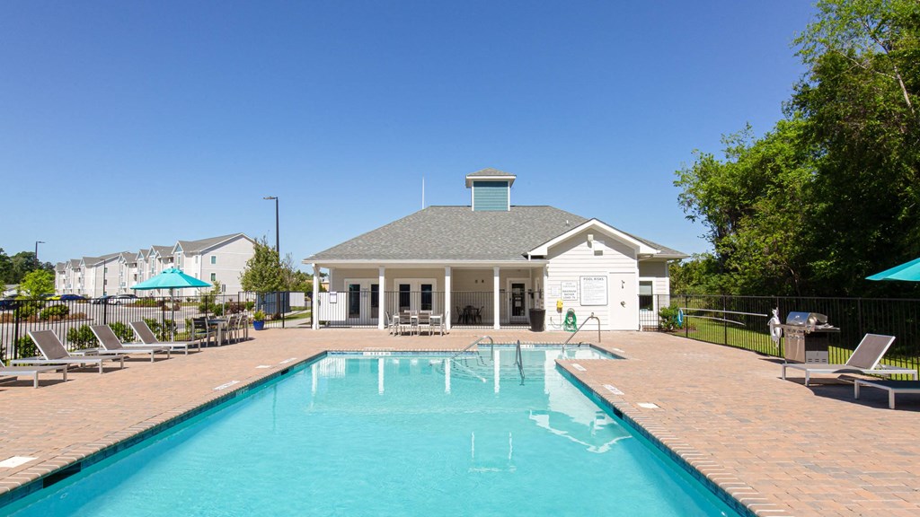 Relaxing Pool Area With Sundeck at Liberty Club, Hinesville, GA, 31313