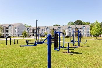 Outdoor Fitness Center at Liberty Club, Hinesville - Photo Gallery 8