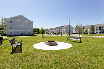 Lush Landscaping And Park-Like Setting at Liberty Club, Hinesville, Georgia - Photo Gallery 9