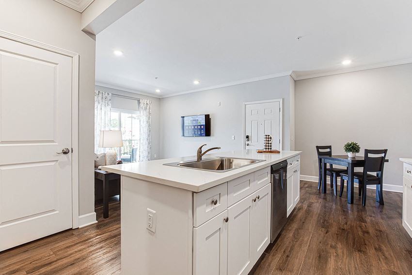 Liberty Club Apartments, 915 E General Stewart Way, Hinesville, GA