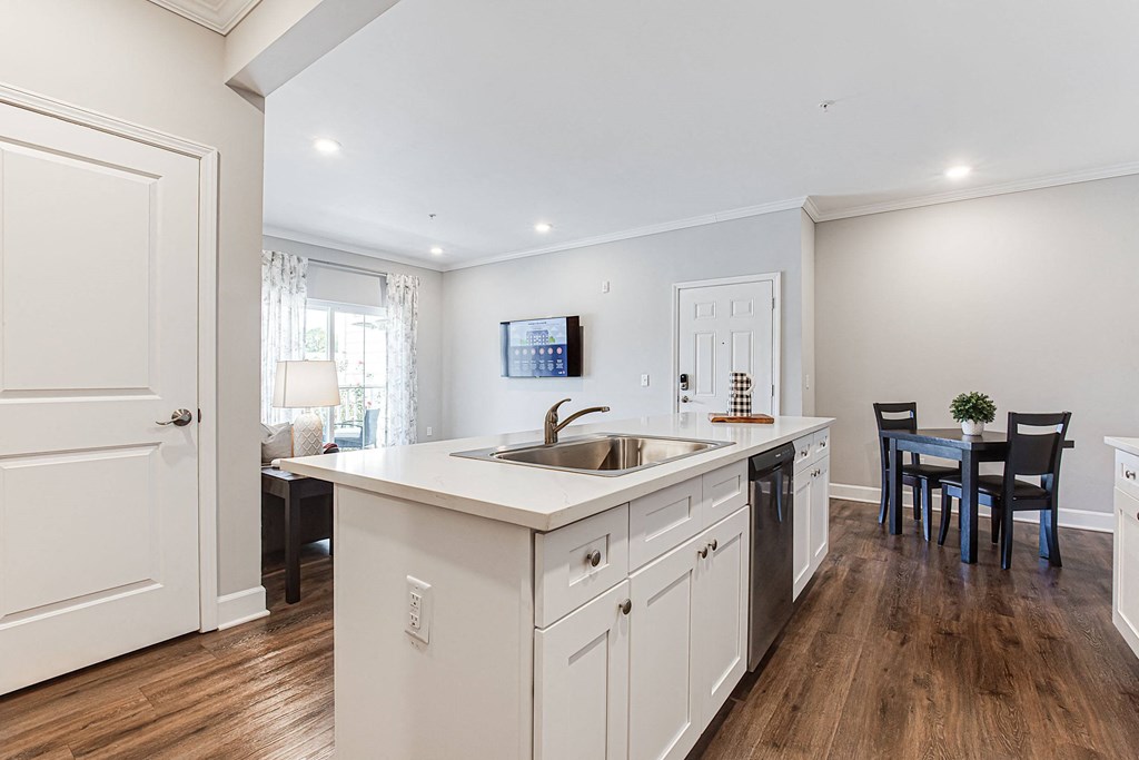 Kitchen With Dining at Liberty Club, Hinesville, GA, 31313