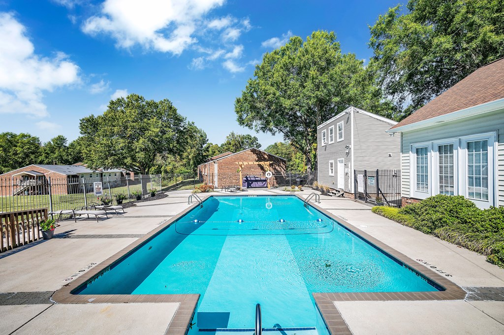 Pool Willow Woods