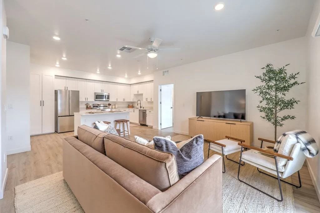 Landing 36 Apartments