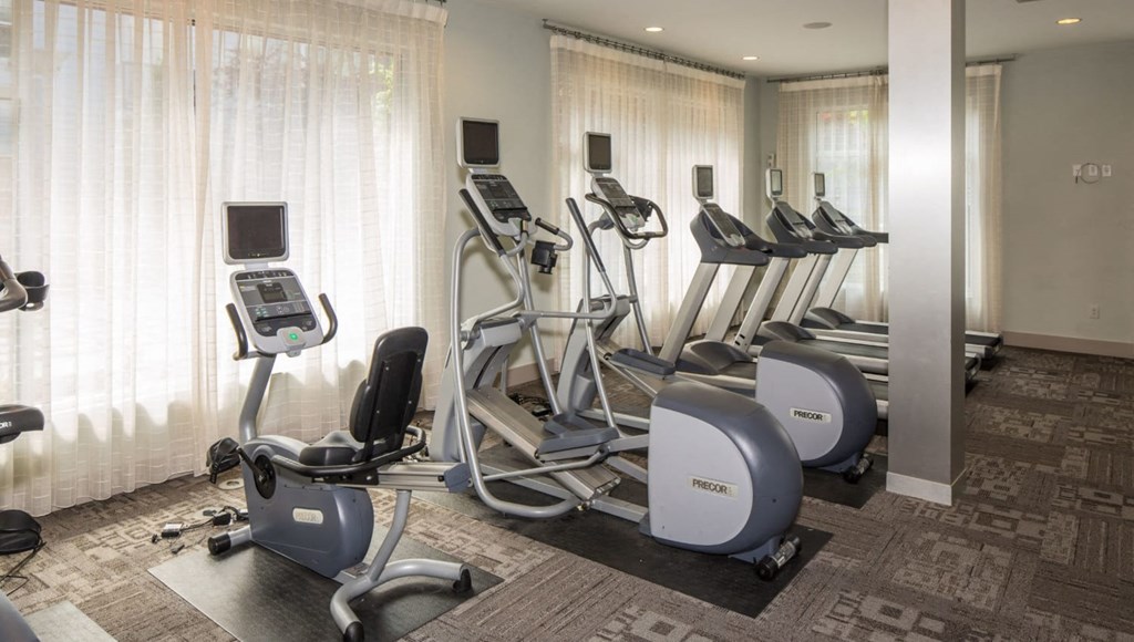 Fitness Center With Modern Equipment at Optimist Lofts, Georgia, 30324