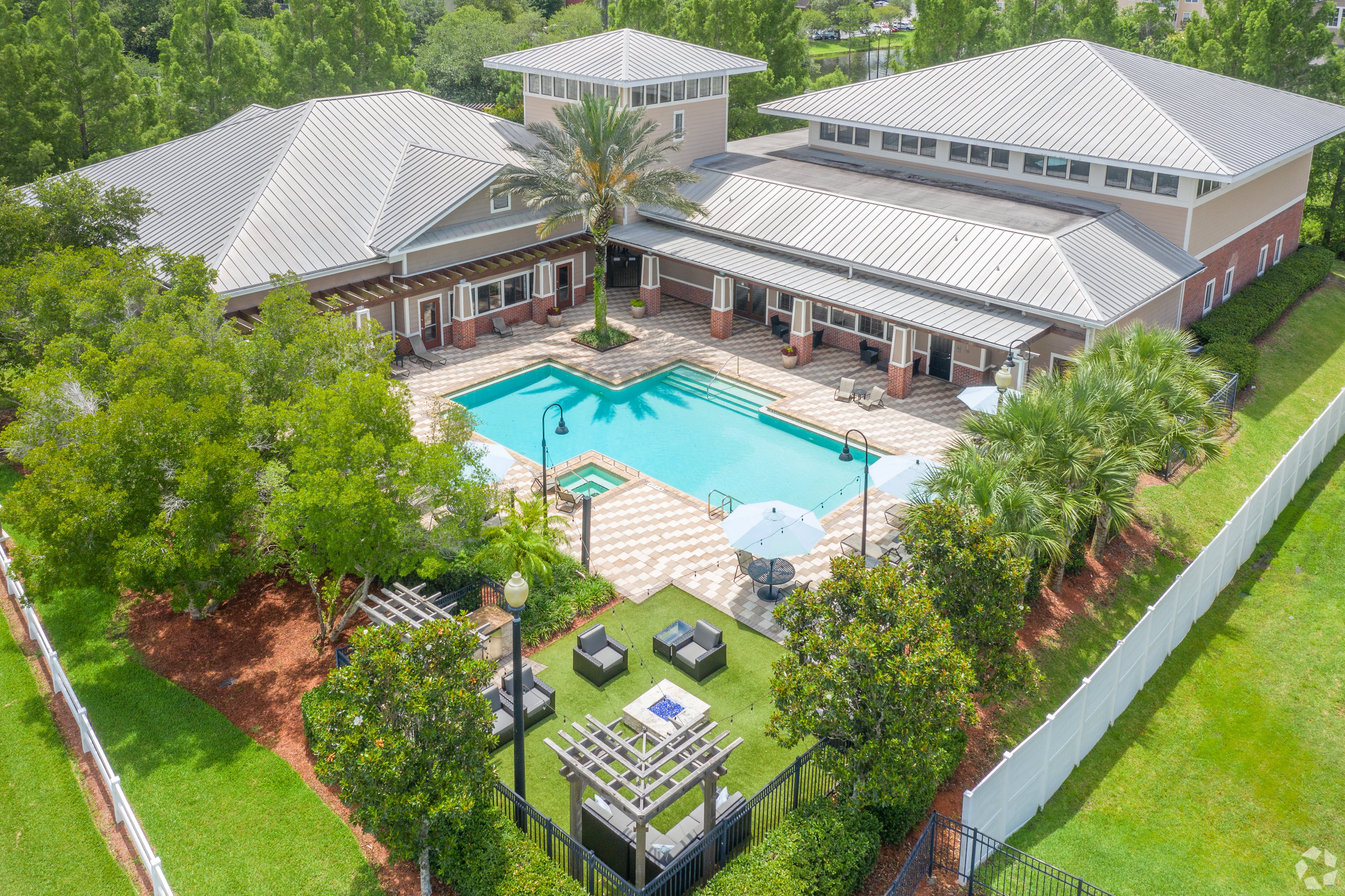 Jacksonville, FL Apartments | Century Deerwood Park ...